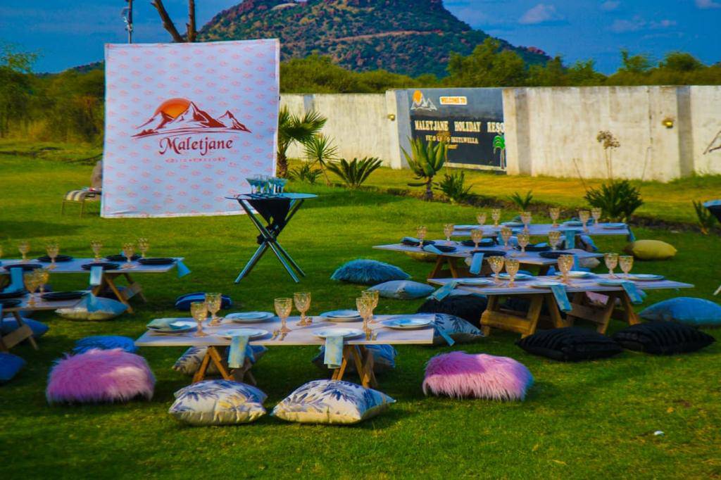 Event Spaces 4
